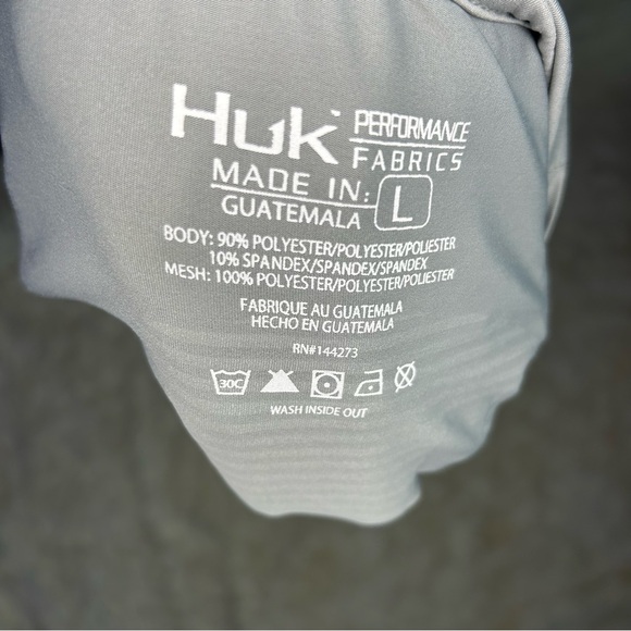 Huk long sleeve fishing shirt size Large gray - Picture 3 of 4